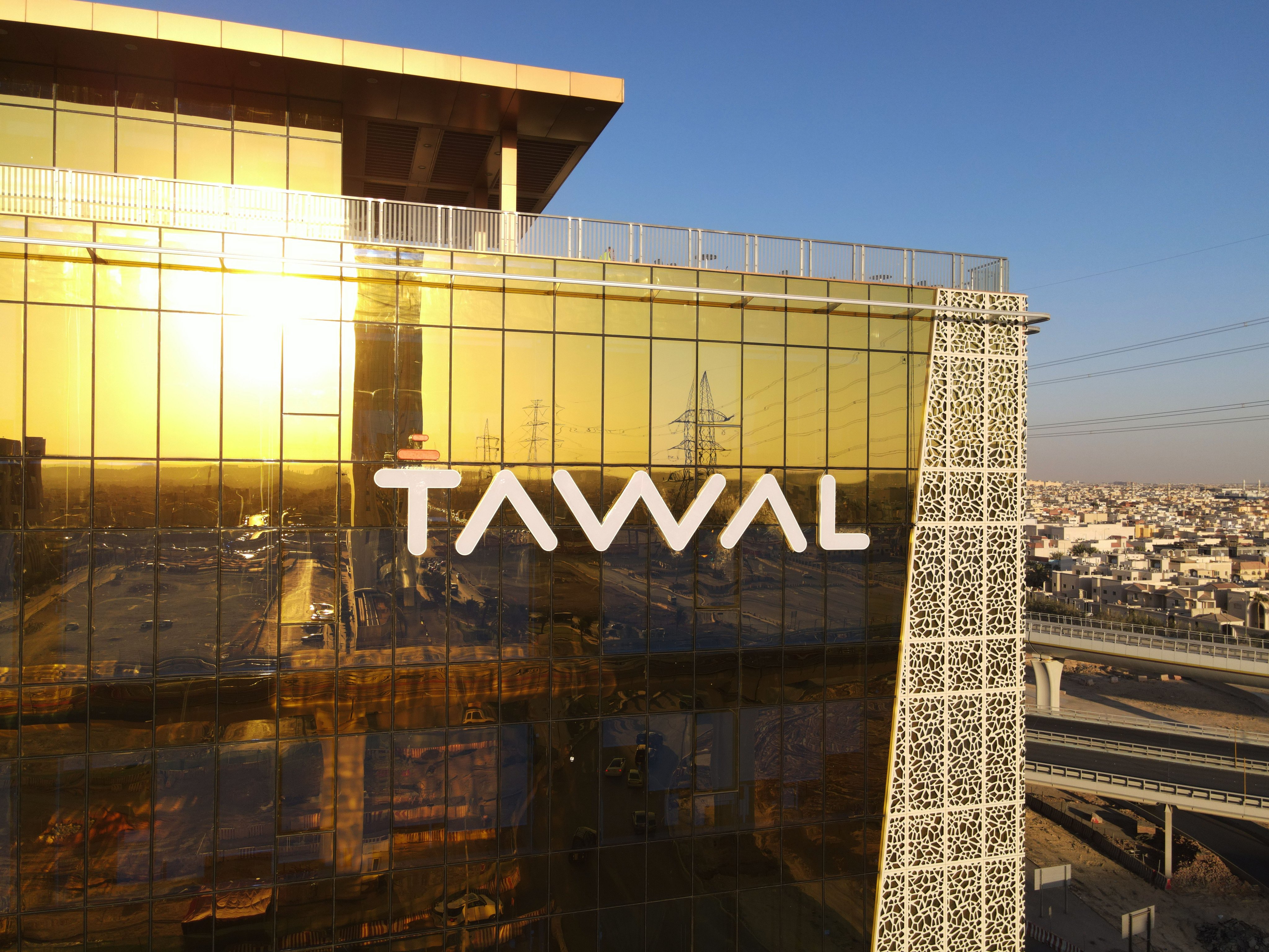 TAWAL in talks to acquire 10k+ Mobily towers in multibillion-dollar deal